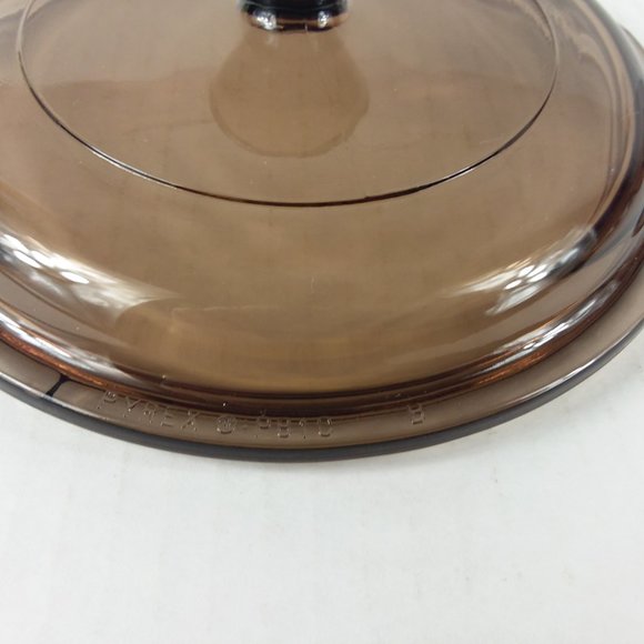 Vision Corning Ware .5L Amber Glass Sauce Pot Pan Pyrex Lid USA - Picture 8 of 11
